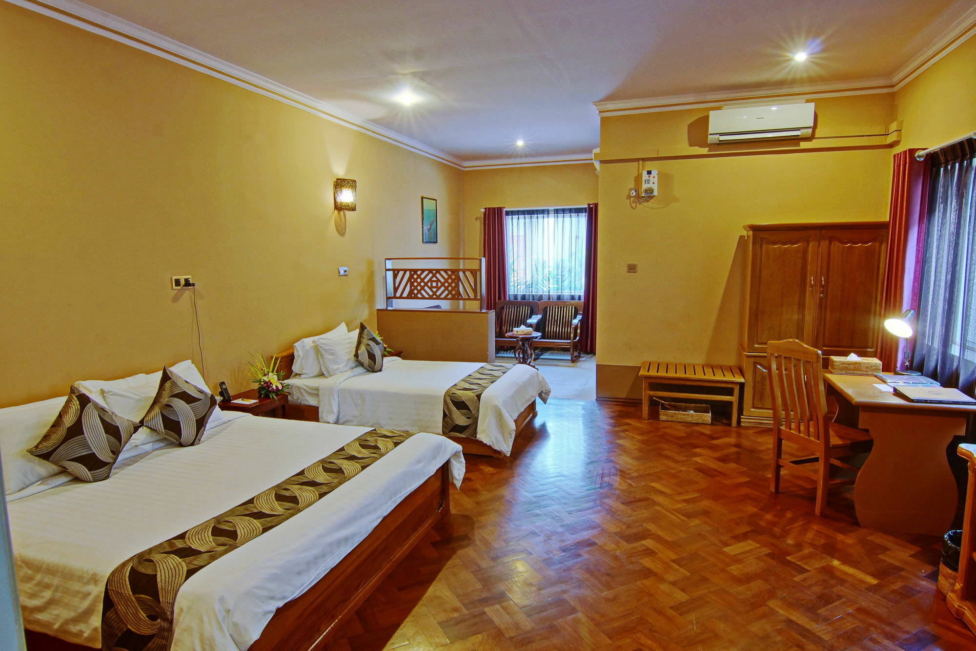 Triumph Hotel Mandalaj Zewnętrze zdjęcie